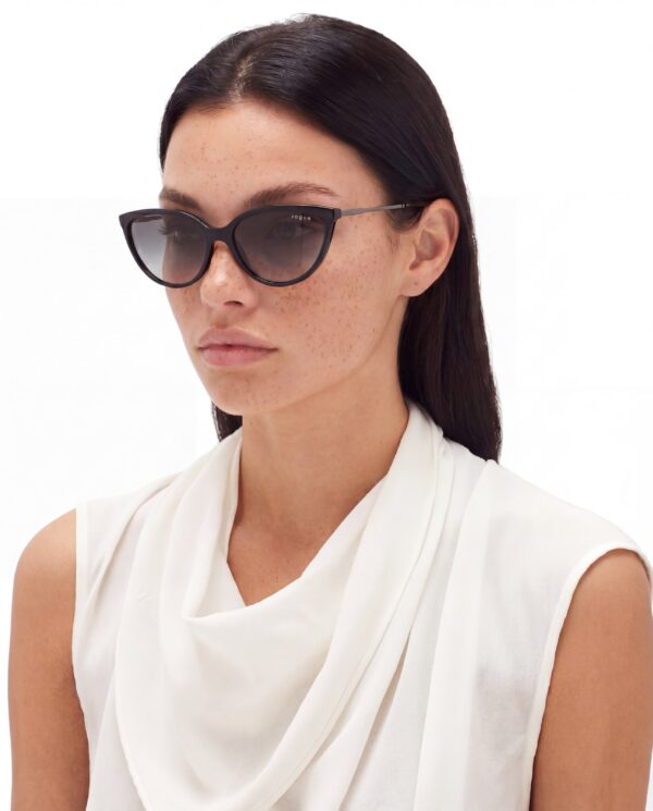Солнцезащитные очки  VOGUE VO5672S W44/8G — Optic Space