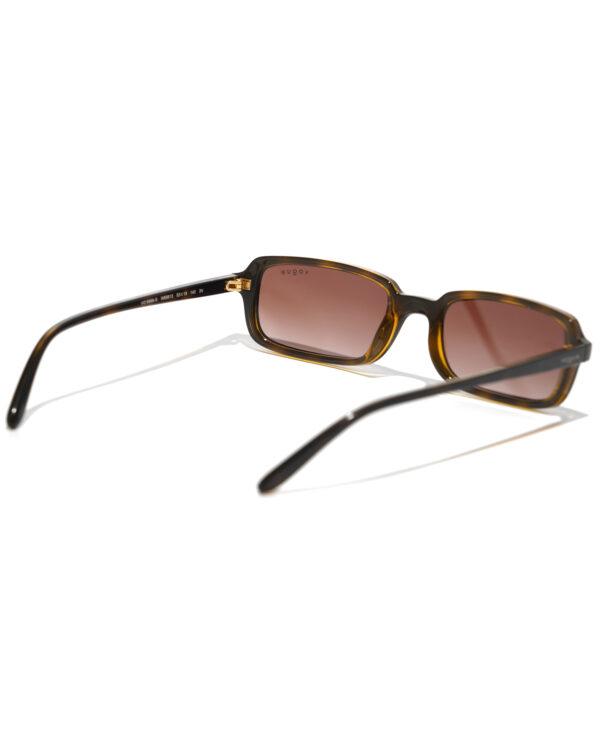Солнцезащитные очки  VOGUE VO5666S W65613 — Optic Space